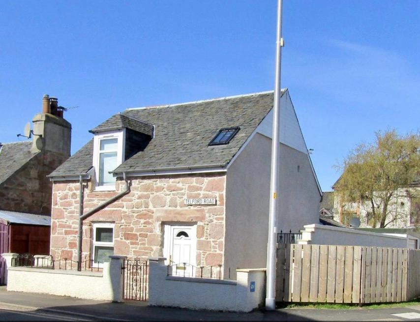 No.10 The Cottage exterior, Telford Road Inverness